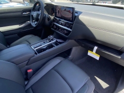 Nissan Pathfinder SL 2WD 2026