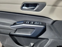 Nissan Pathfinder SL 4WD 2026