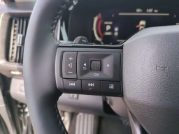 Nissan Pathfinder Platinum 4WD 2026
