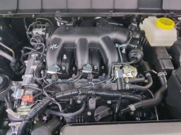 Nissan Pathfinder Platinum 4WD 2026