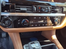 Nissan Pathfinder Platinum 2WD 2026