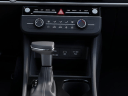Hyundai Tucson SE FWD 2026