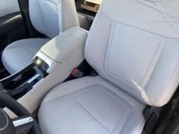 Hyundai Tucson SE FWD 2026