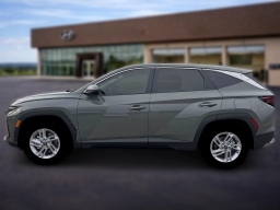 Hyundai Tucson SE FWD 2026