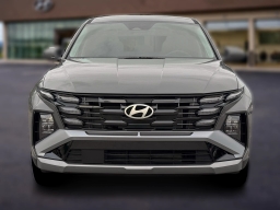 Hyundai Tucson SE FWD 2026