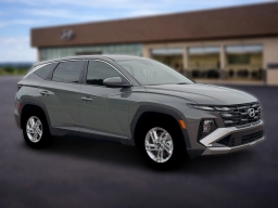Hyundai Tucson SE FWD 2026