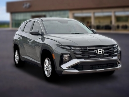 Hyundai Tucson SE FWD 2026