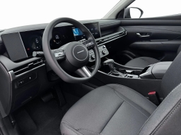 Hyundai Tucson SE FWD 2026