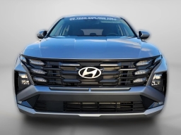Hyundai Tucson SE FWD 2026