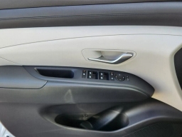 Hyundai Tucson SE FWD 2026