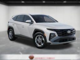 Hyundai Tucson SE FWD 2026