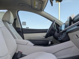 Hyundai Tucson SE FWD 2026