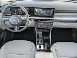 Hyundai Tucson SE FWD 2026