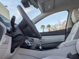 Hyundai Tucson SE FWD 2026