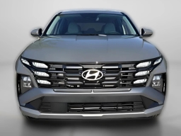 Hyundai Tucson SE FWD 2026
