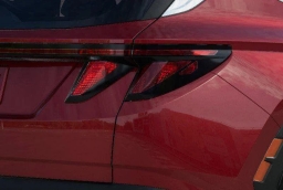 Hyundai Tucson SE FWD 2026