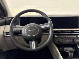 Hyundai Tucson SE FWD 2026