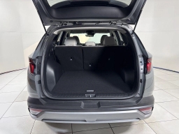 Hyundai Tucson SE FWD 2026
