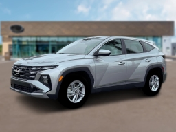 Hyundai Tucson SE FWD 2026