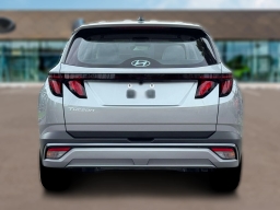 Hyundai Tucson SE FWD 2026