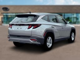 Hyundai Tucson SE FWD 2026