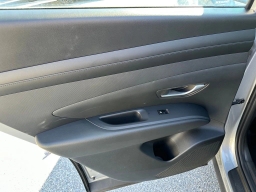 Hyundai Tucson SE FWD 2026