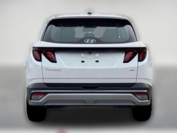 Hyundai Tucson SE AWD 2026