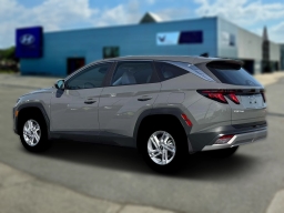 Hyundai Tucson SE AWD 2026