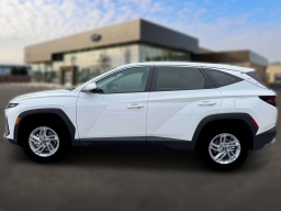 Hyundai Tucson SE AWD 2026