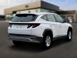 Hyundai Tucson SE AWD 2026