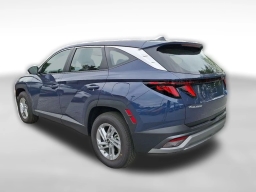 Hyundai Tucson SE AWD 2025