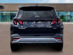 Hyundai Tucson SE AWD 2026