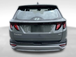 Hyundai Tucson SE AWD 2026