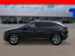Hyundai Tucson SE AWD 2026