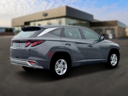 Hyundai Tucson SE AWD 2026