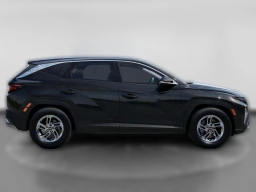 Hyundai Tucson SE AWD 2026