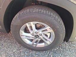 Hyundai Tucson SE AWD 2026