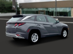 Hyundai Tucson SE AWD 2026