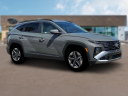 Hyundai Tucson SEL FWD 2026