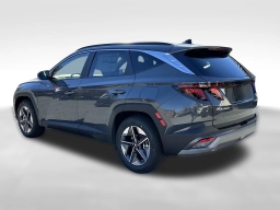 Hyundai Tucson SEL FWD 2026