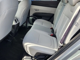 Hyundai Tucson SEL FWD 2026