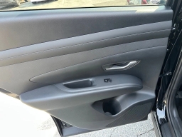 Hyundai Tucson SEL FWD 2026