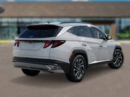 Hyundai Tucson SEL Plus FWD 2026