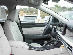 Hyundai Tucson SEL FWD 2026