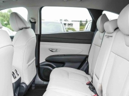 Hyundai Tucson SEL FWD 2026