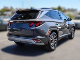 Hyundai Tucson SEL Plus FWD 2026