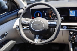Hyundai Tucson SEL Plus FWD 2026