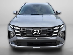 Hyundai Tucson SEL Plus FWD 2026