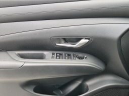 Hyundai Tucson SEL Plus FWD 2026