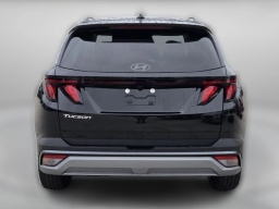Hyundai Tucson SEL FWD 2026